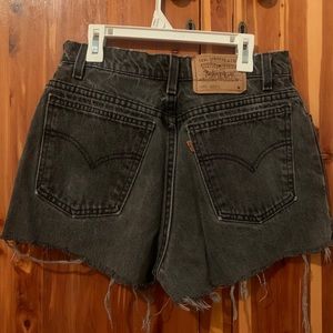 Black denim Levi’s